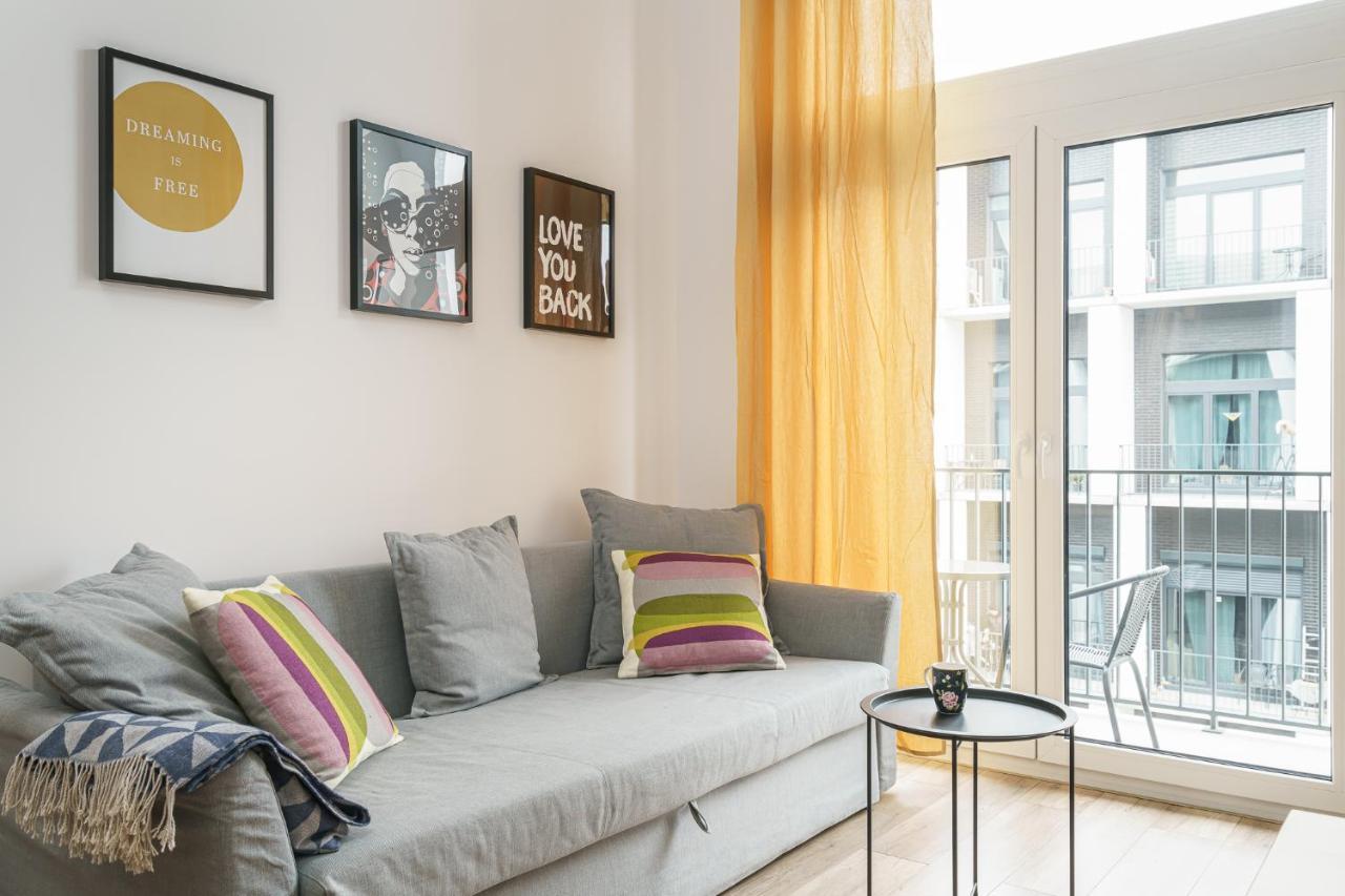 Rentplanet - Apartamenty Zarembowicza Wroclaw Bagian luar foto