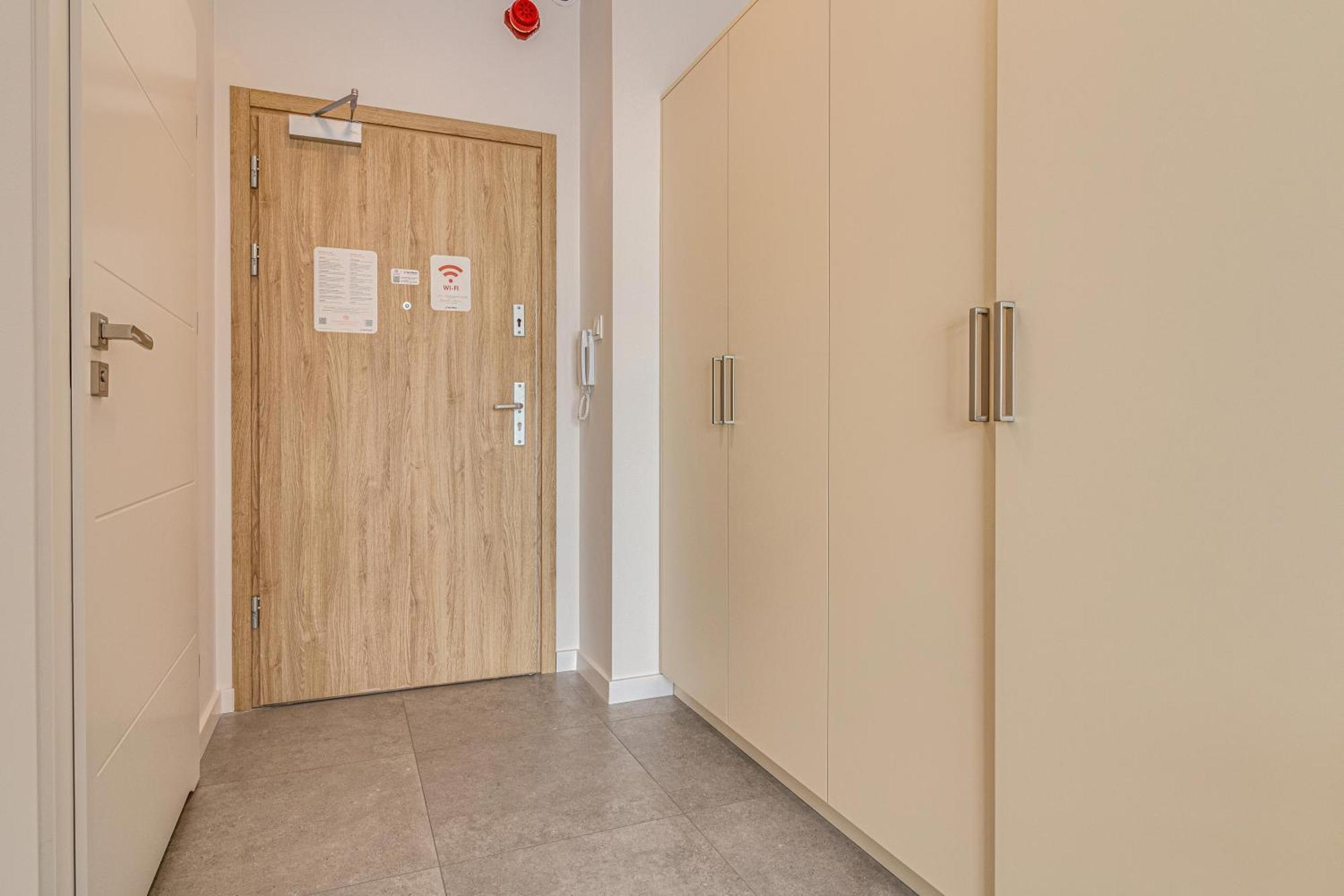Rentplanet - Apartamenty Zarembowicza Wroclaw Bagian luar foto
