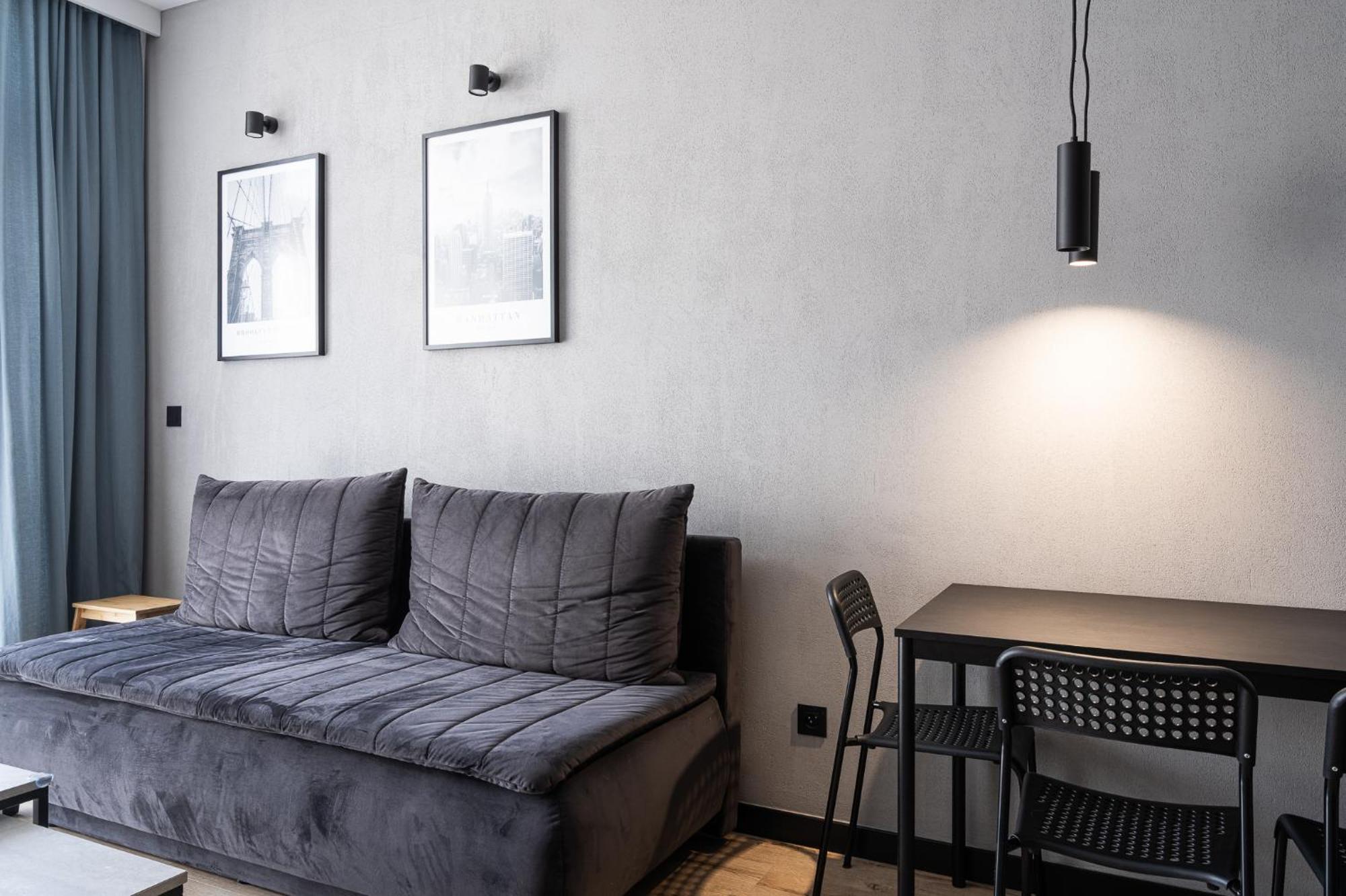 Rentplanet - Apartamenty Zarembowicza Wroclaw Bagian luar foto