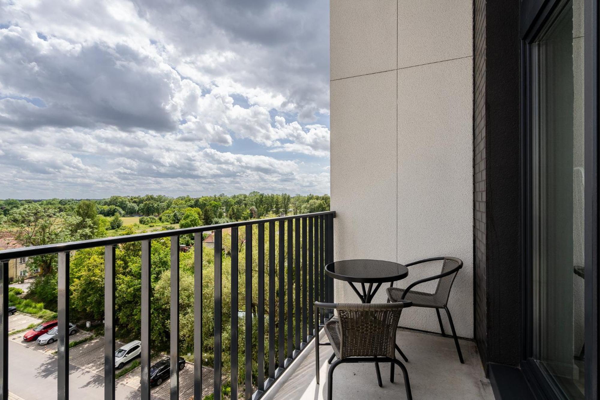 Rentplanet - Apartamenty Zarembowicza Wroclaw Bagian luar foto