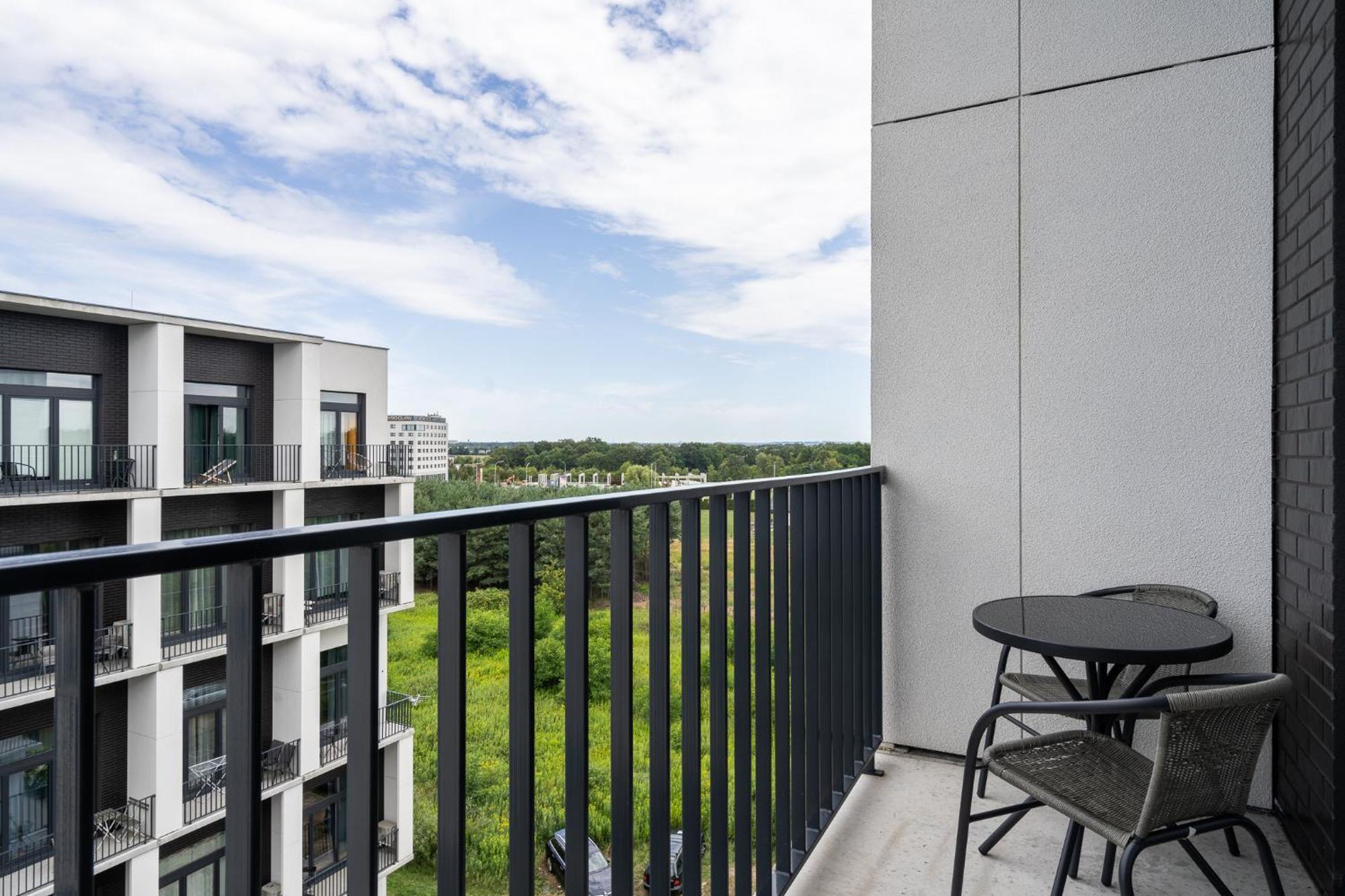 Rentplanet - Apartamenty Zarembowicza Wroclaw Bagian luar foto